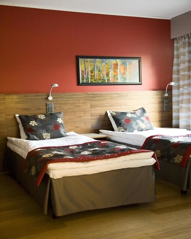 Hotel Haaga Park 4*